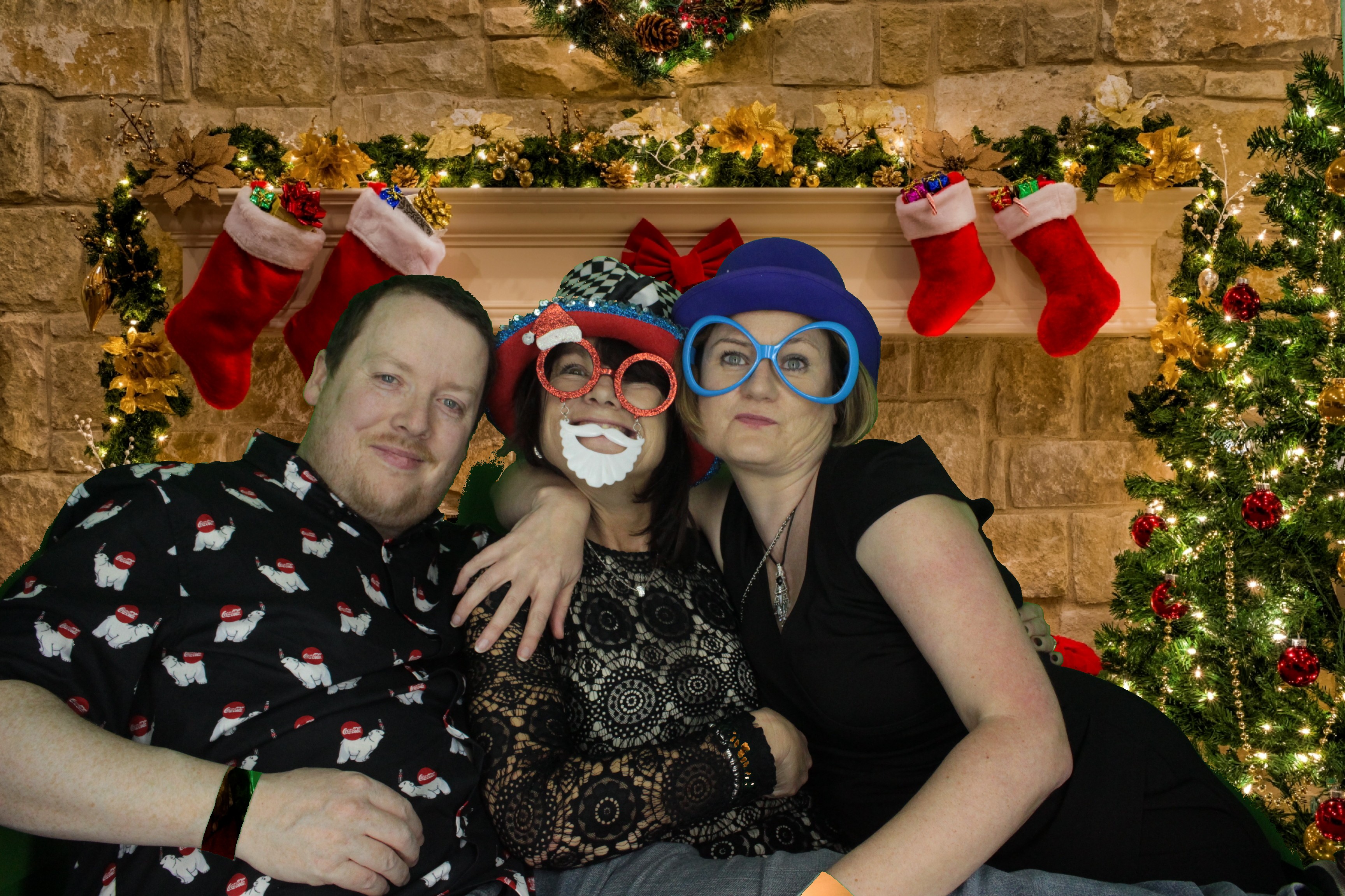 One Line Christmas Party | View more photos from the event at gallery.myphotoboothexperience.co.uk/u/MyPhotoBoothExperienceLtd/One-Line-Christmas-Party